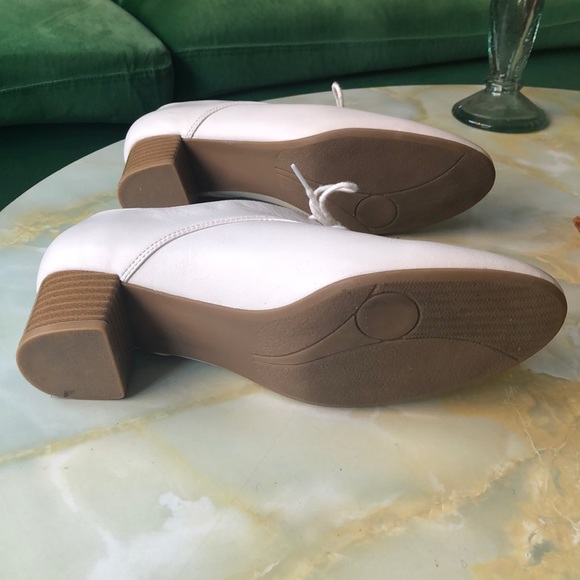 White Leather Shoes - Picture 2 of 7